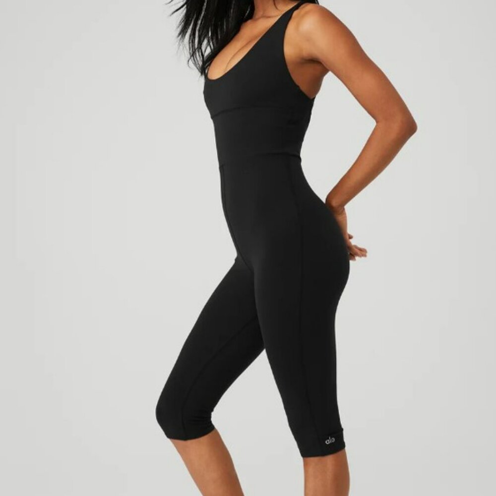 Alo airbrush physique onesie- Black